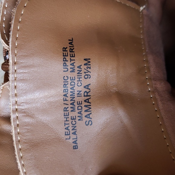 Violet & red suede boots - Picture 9 of 14